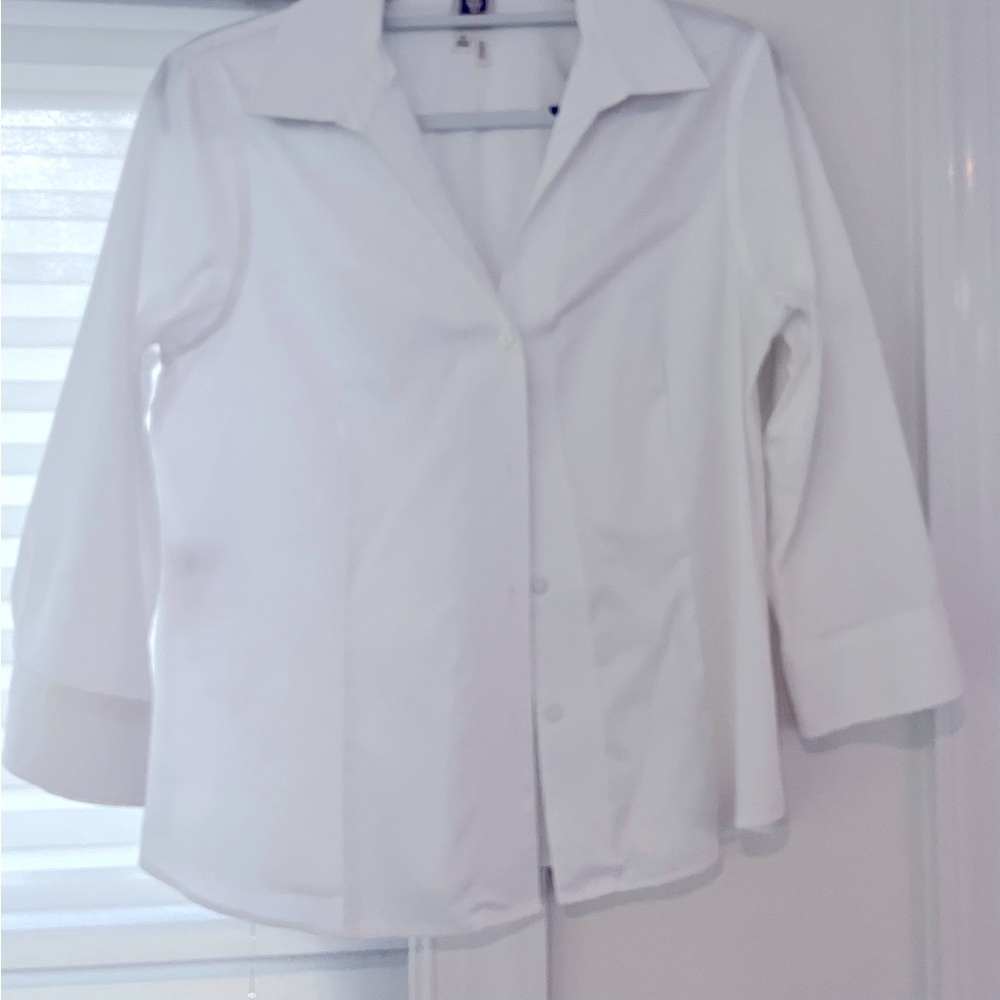 Anne Klein White Blouse size Medium